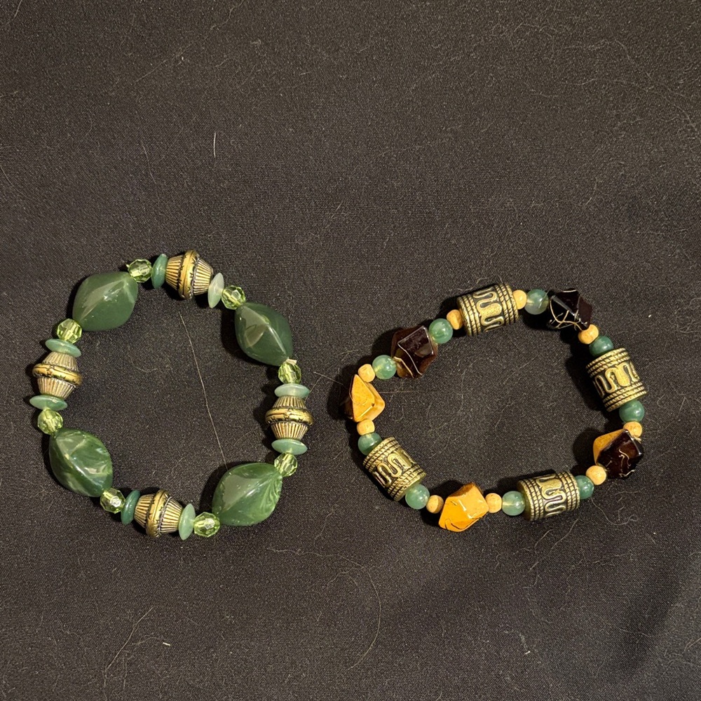 Elegant Green and Gold Beaded Bracelet Set